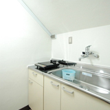 一階フロア　給湯室　ＩＨヒーター完備