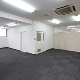 奥の部屋の様子　39.4m²あります