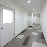三階　共用廊下の様子