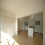 駅南第2ケイコービル：2LDK