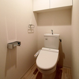 トイレ　収納あります 