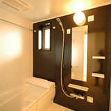 浴室（奇数階の壁は茶）