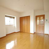 角部屋は出窓があります