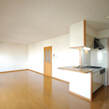 １LDK 16.6畳　対面キッチンもあります