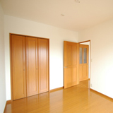 広いクローゼットもあります