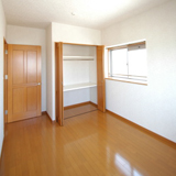 クローゼットを開けた様子