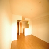 13.2帖のリビング（奇数階は扉が茶）